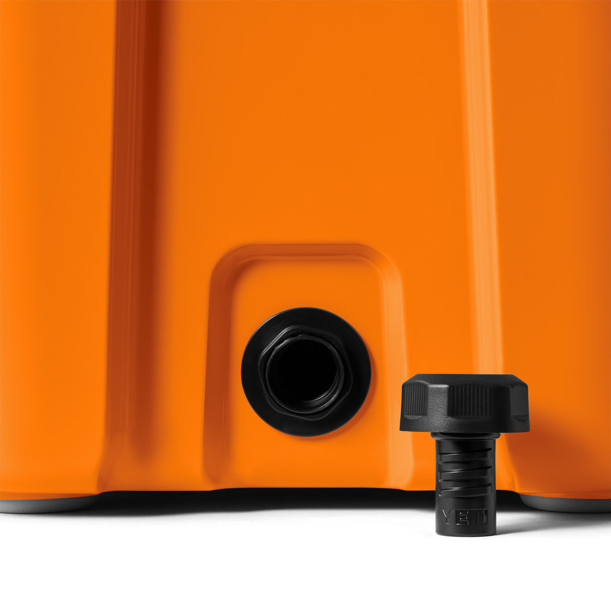Roadie 24 Cool Box