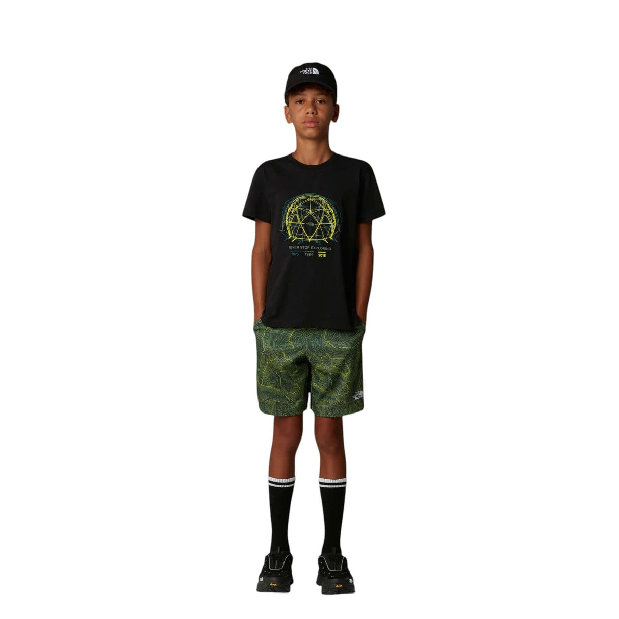 The North Face Boys' Graphic Relaxed T-Shirt TNF Black / Age 7-8-TNF Black / Age 9-10-TNF Black / Age 11-12-TNF Black / Age 14-16-TNF Black / Age 18-20 #- 53 Degrees North