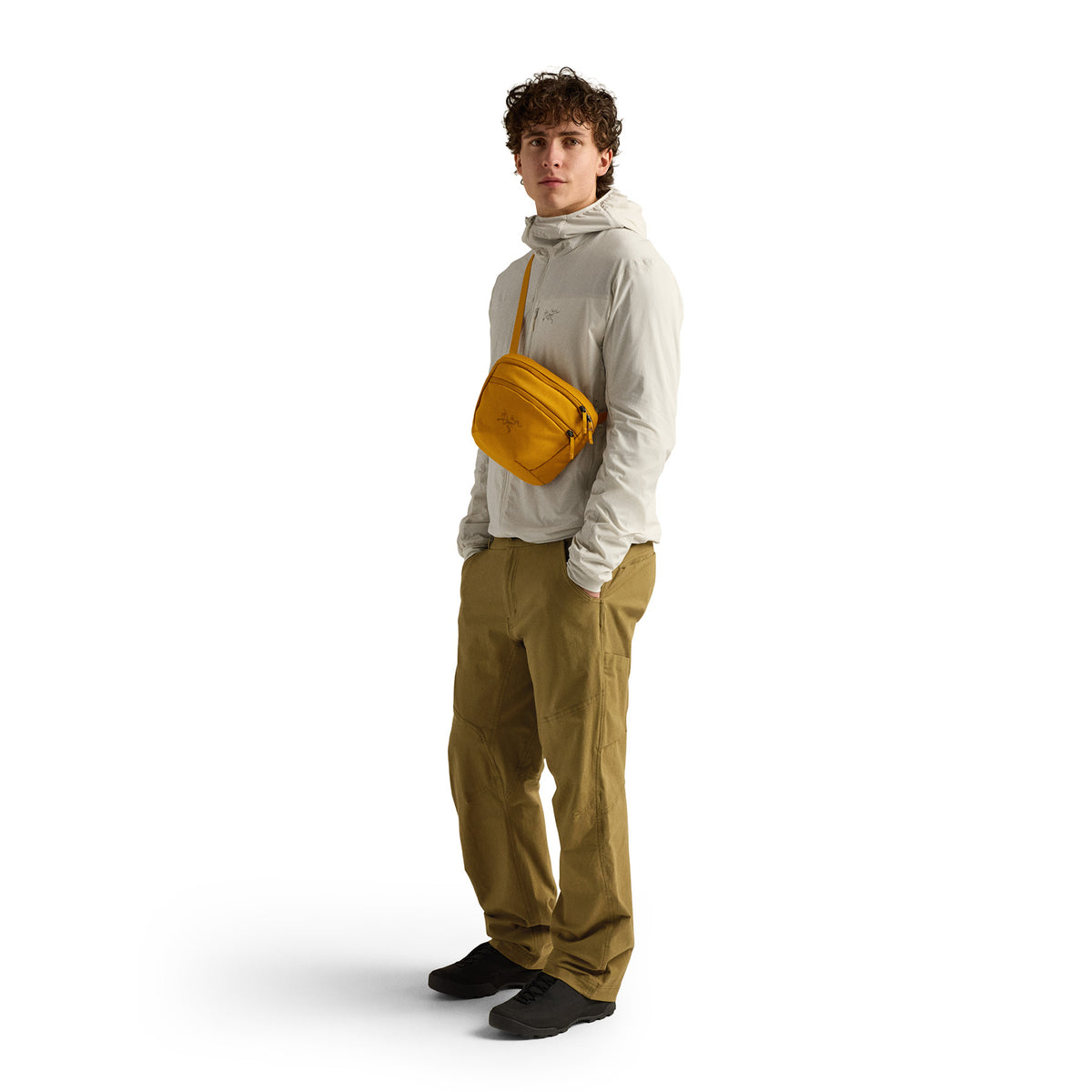 Arc'teryx Mantis 2 Waist Pack 24K Black - 53 Degrees North