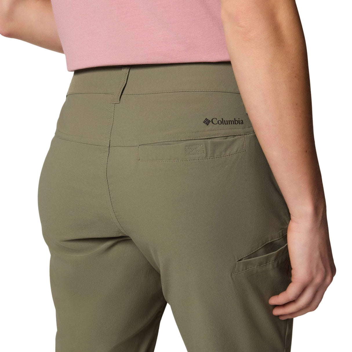 Columbia Women's Leslie Falls Capri Trousers Canoe / X-Small-Canoe / Small-Canoe / Medium-Canoe / Large-Canoe / X-Large - 53 Degrees North