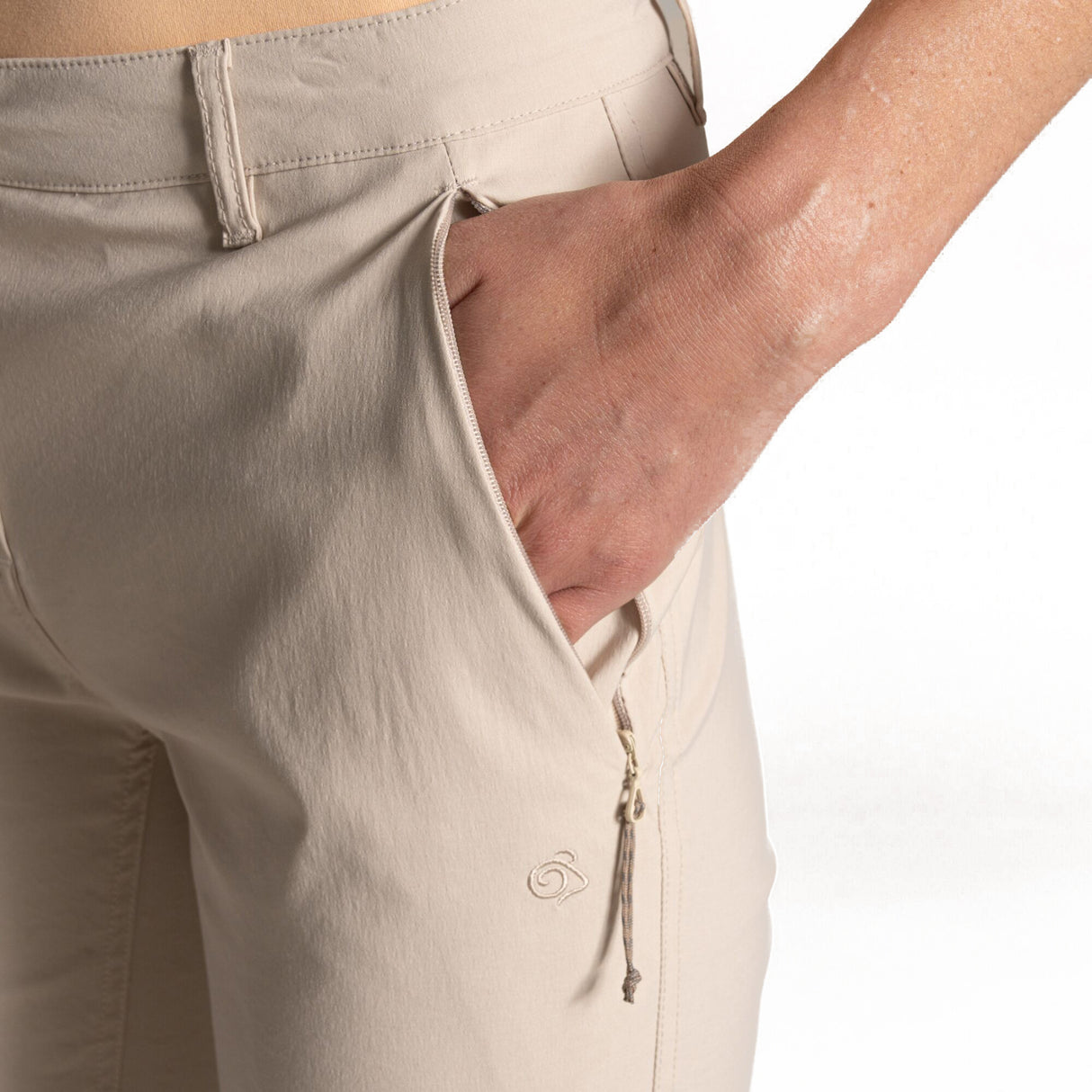 Craghoppers Women's Kiwi Pro II Crop Trousers Oyster / X-Small-Oyster / Small-Oyster / Medium-Oyster / Large-Oyster / X-Large - 53 Degrees North