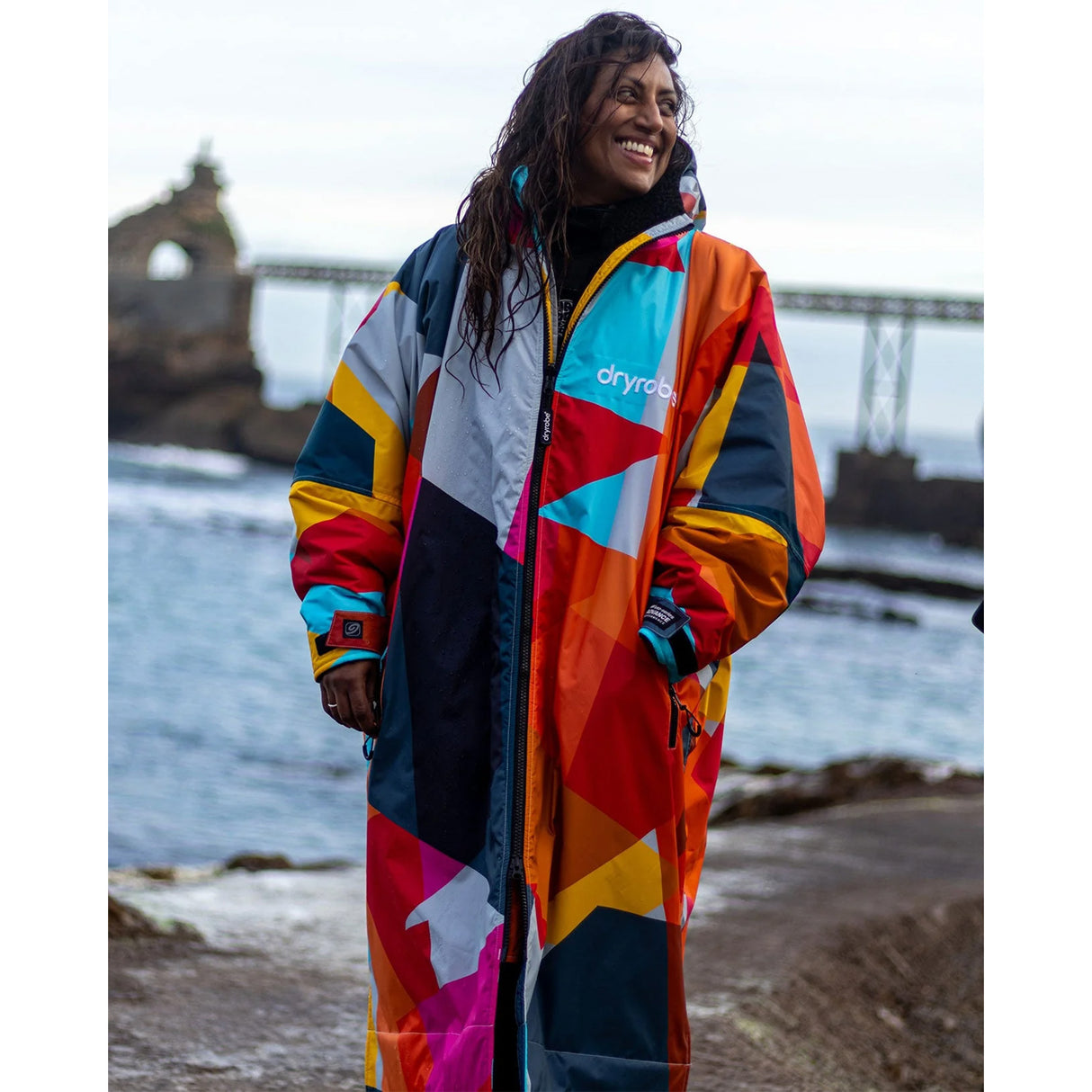 Dryrobe Advance Long Sleeve Changing Robe Black/Grey / X-Small-Black/Grey / Small-Black/Grey / Medium-Black/Grey / Large-Black/Camo Black / Small - 53 Degrees North