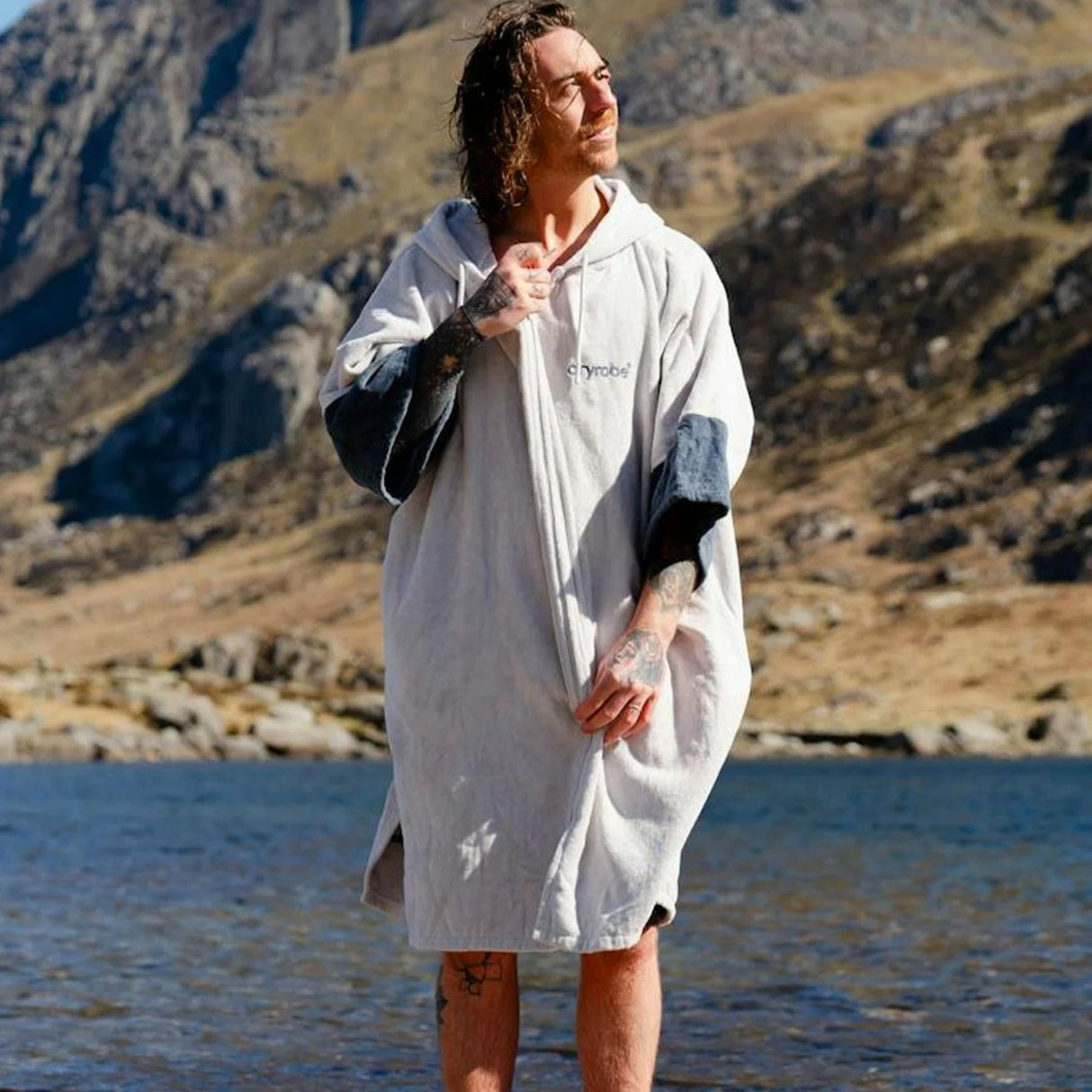 Dryrobe Zip Through Towel Robe Nimbus Cloud / Small-Nimbus Cloud / Medium-Deep Sea Blue / Small-Deep Sea Blue / Medium - 53 Degrees North