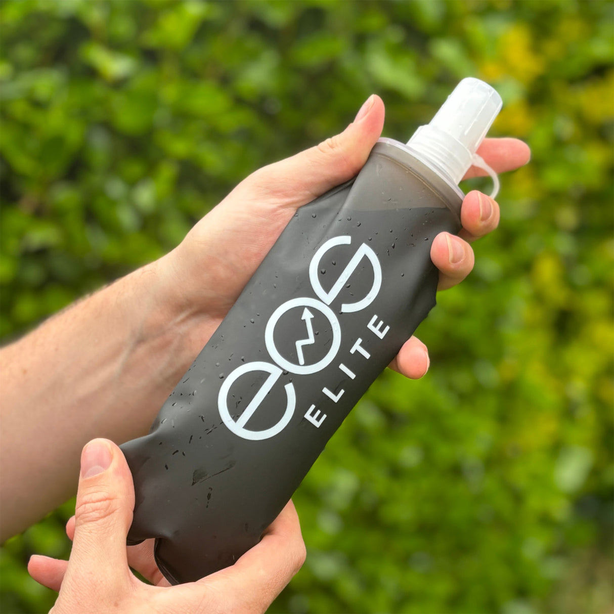 EOS Elite 500ml Water Bladder Black - 53 Degrees North