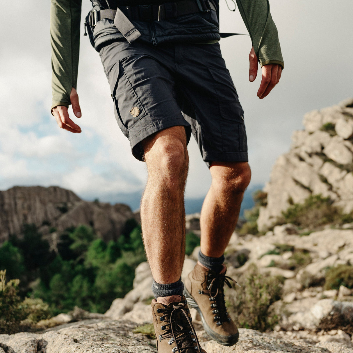 Fjällräven Men's Vidda Pro Lite Shorts Dark Grey / Small-Dark Grey / Medium-Dark Grey / Medium/Large-Dark Grey / Large-Dark Grey / X-Large - 53 Degrees North