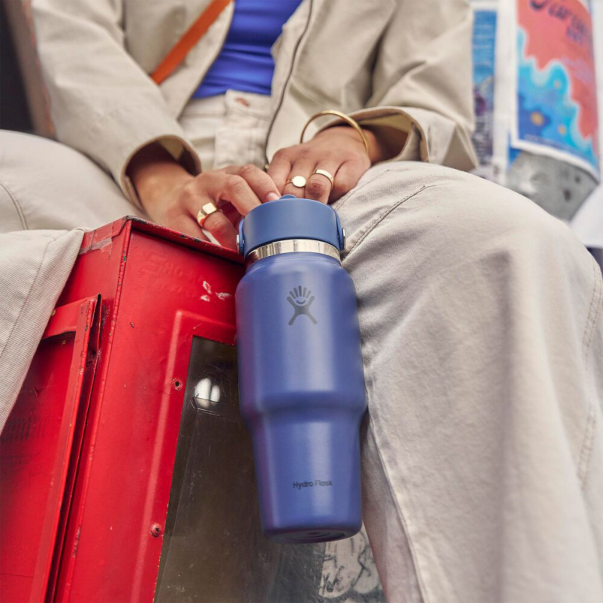 Hydro Flask 24oz (710 ml) Travel Bottle with Flex Straw Cap Harbor Blue-Capri Blue-Popstar Pink-Mermaid Green-Black - 53 Degrees North