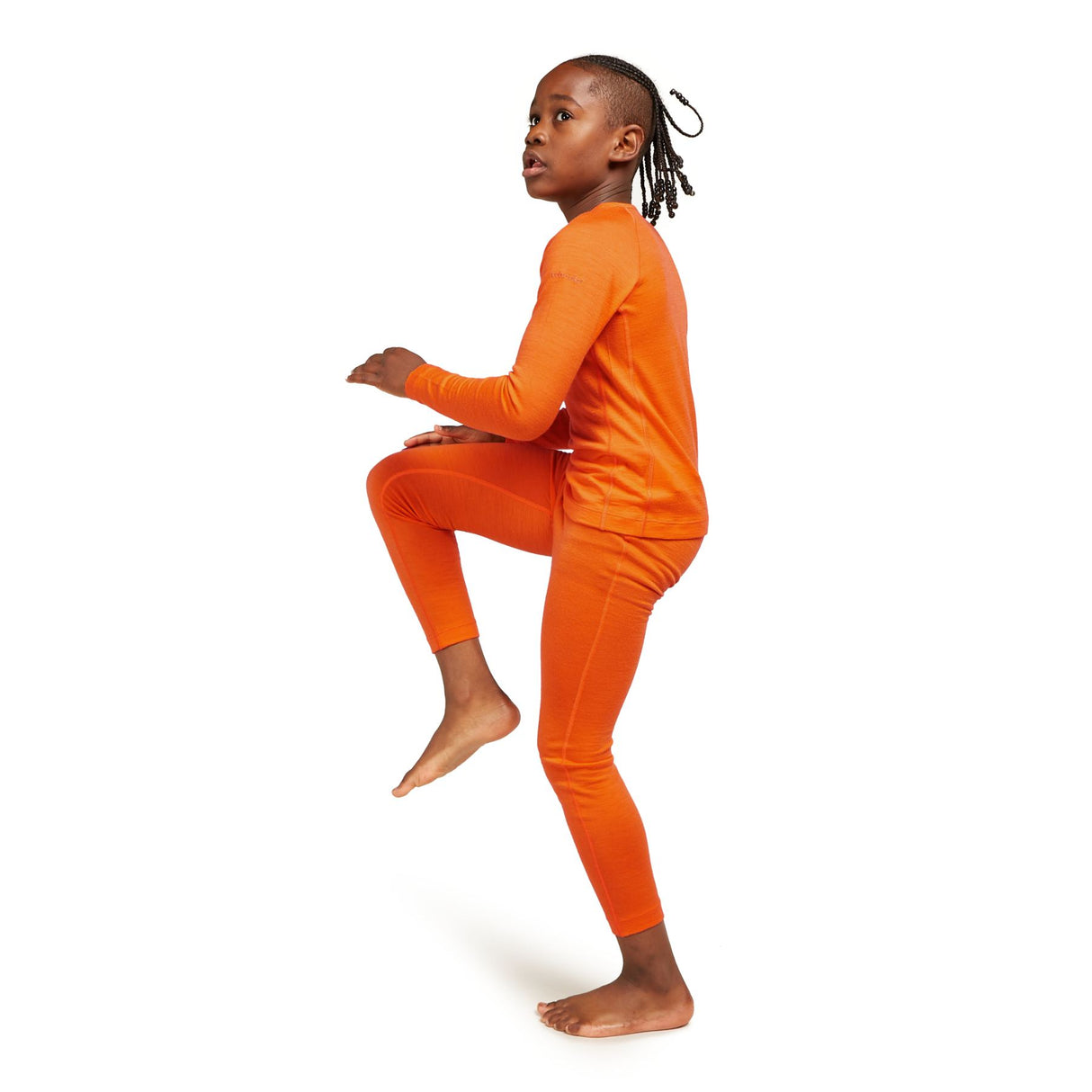 Icebreaker Kids' 200 Oasis Long Sleeve Crewe Black / Age 5-6-Black / Age 7-8-Black / Age 9-10-Black / Age 11-12-Midnight Navy / Age 5-6 - 53 Degrees North