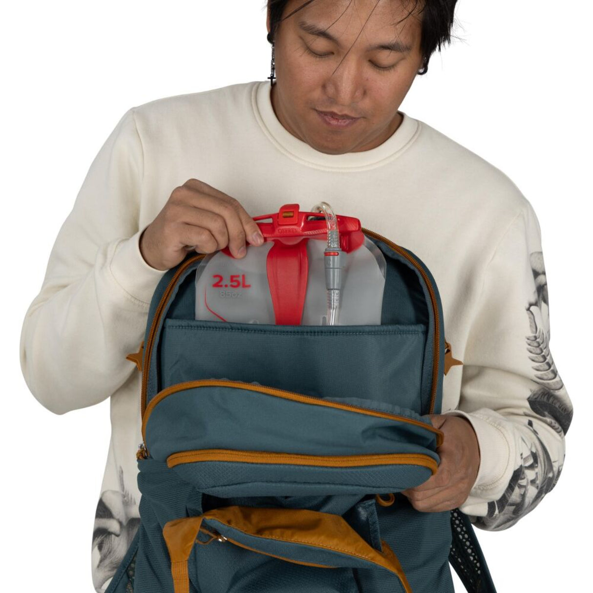 Osprey Daylite Day Backpack Torrent Blue-Black-Concrete Tan-Iris Pink - 53 Degrees North