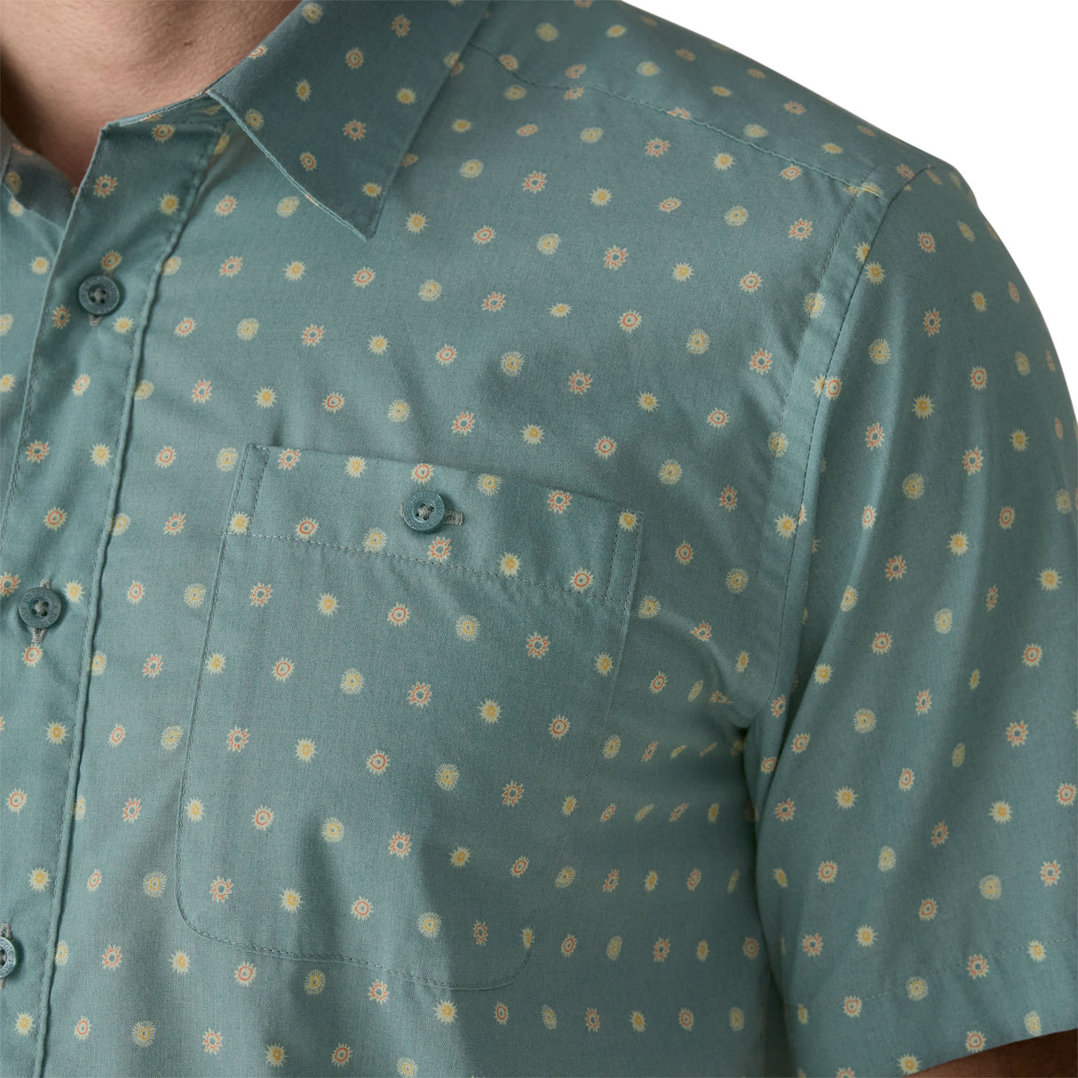 Patagonia Men's Go To Shirt Suns/Blue Sage / Small-Suns/Blue Sage / Medium-Suns/Blue Sage / Large-Suns/Blue Sage / X-Large-Kaleido/Black / Small - 53 Degrees North