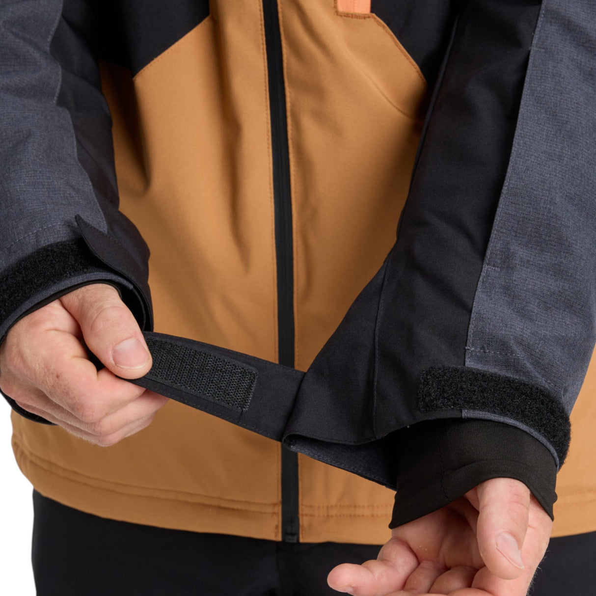 Quiksilver Men's Dawson Jacket True Black / Small-True Black / Medium-True Black / Large-True Black / X-Large-Trekking Green / Small - 53 Degrees North