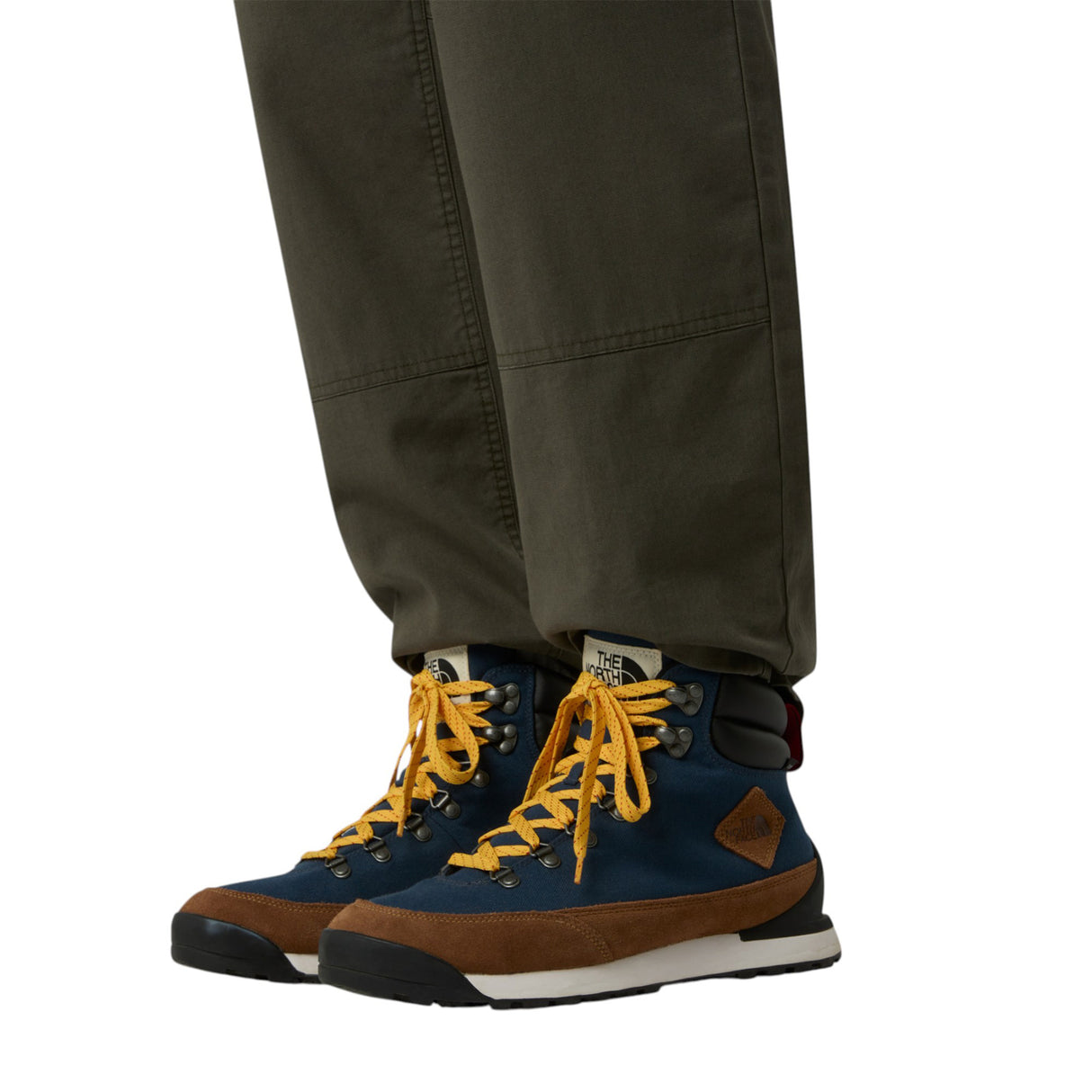 The North Face Men's Back-To-Berkeley IV Textile Waterproof Boots Burnt Umber/Mars Dust / UK 8 - 53 Degrees North