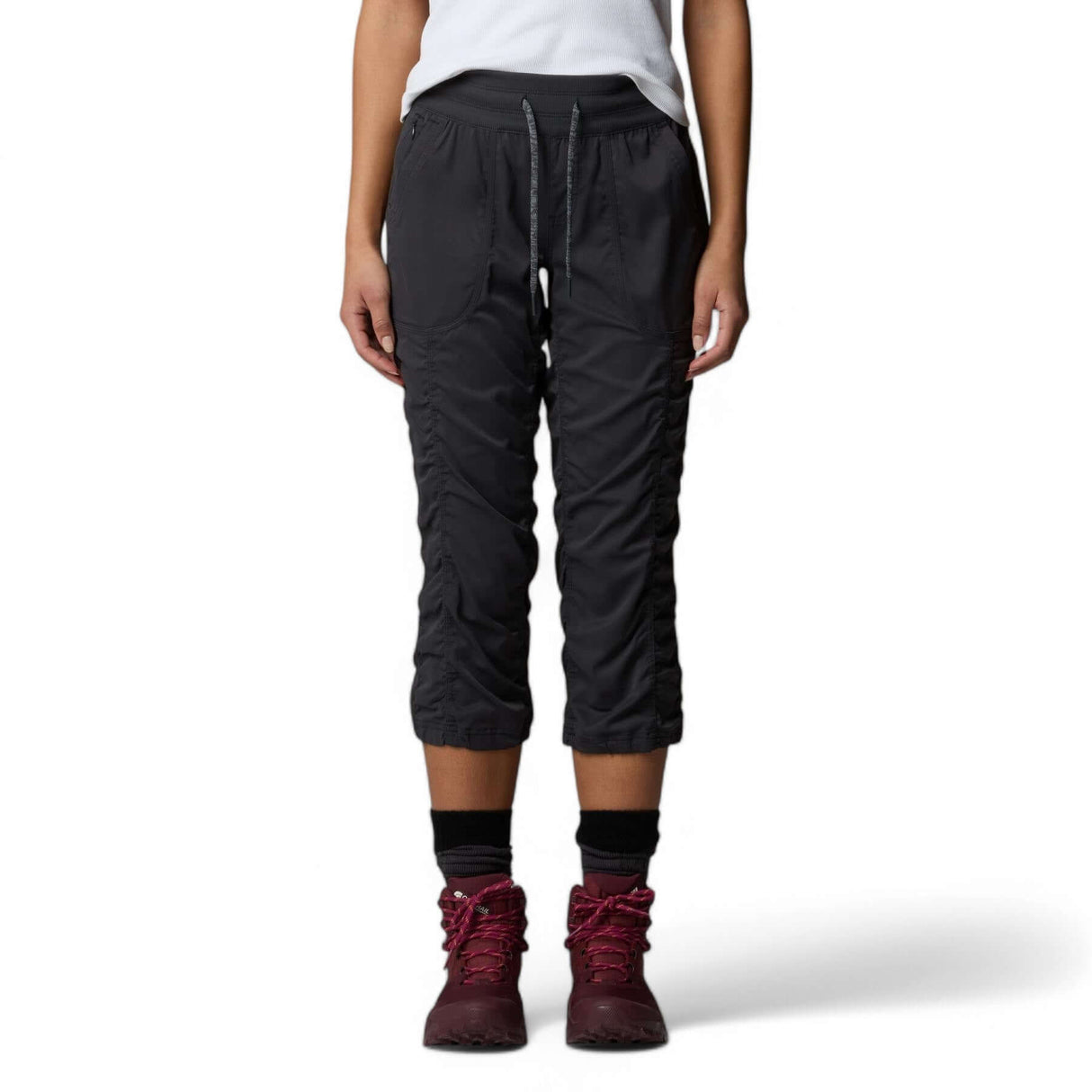 The North Face Women's Aphrodite 2.0 Capri Joggers Summit Navy / X-Small-Summit Navy / Small-Summit Navy / Medium-Summit Navy / Large-Summit Navy / X-Large - 53 Degrees North