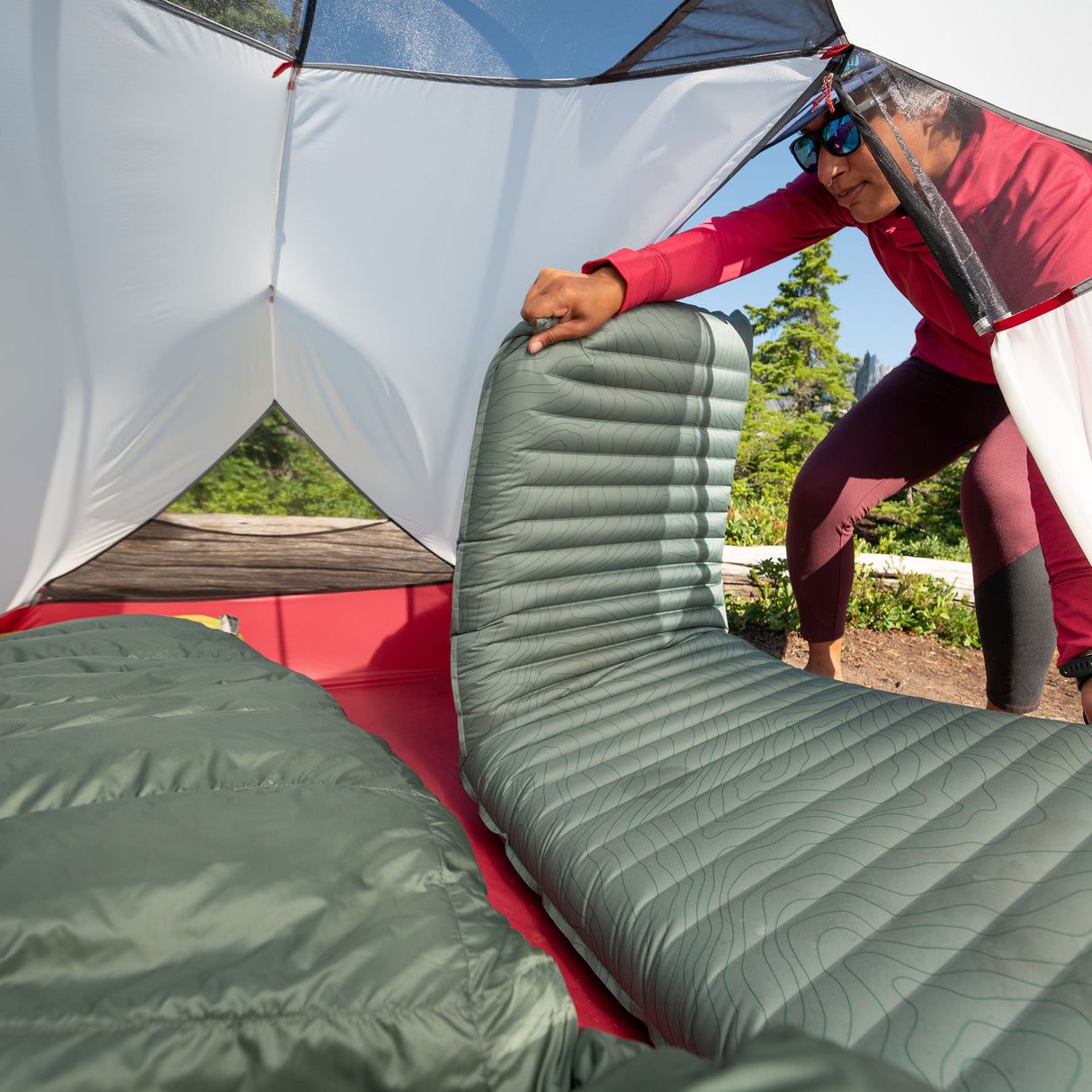 Therm-A-Rest NeoAir Topo Luxe Sleeping Pad Balsam / Regular - 53 Degrees North