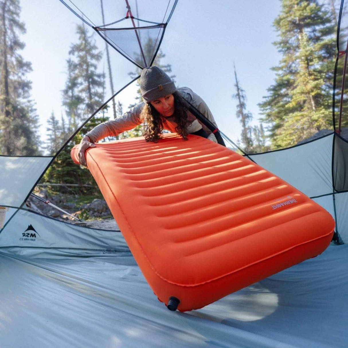 Therm-A-Rest NeoLoft Regular Wide Sleeping Pad Ember - 53 Degrees North