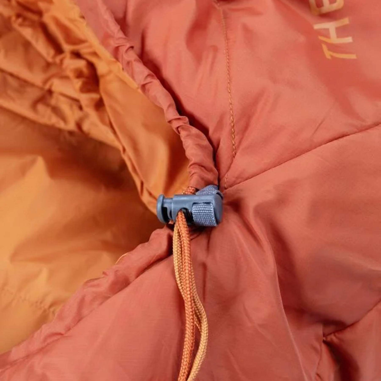 Vango Mantis 400 Sleeping Bag Harissa - 53 Degrees North