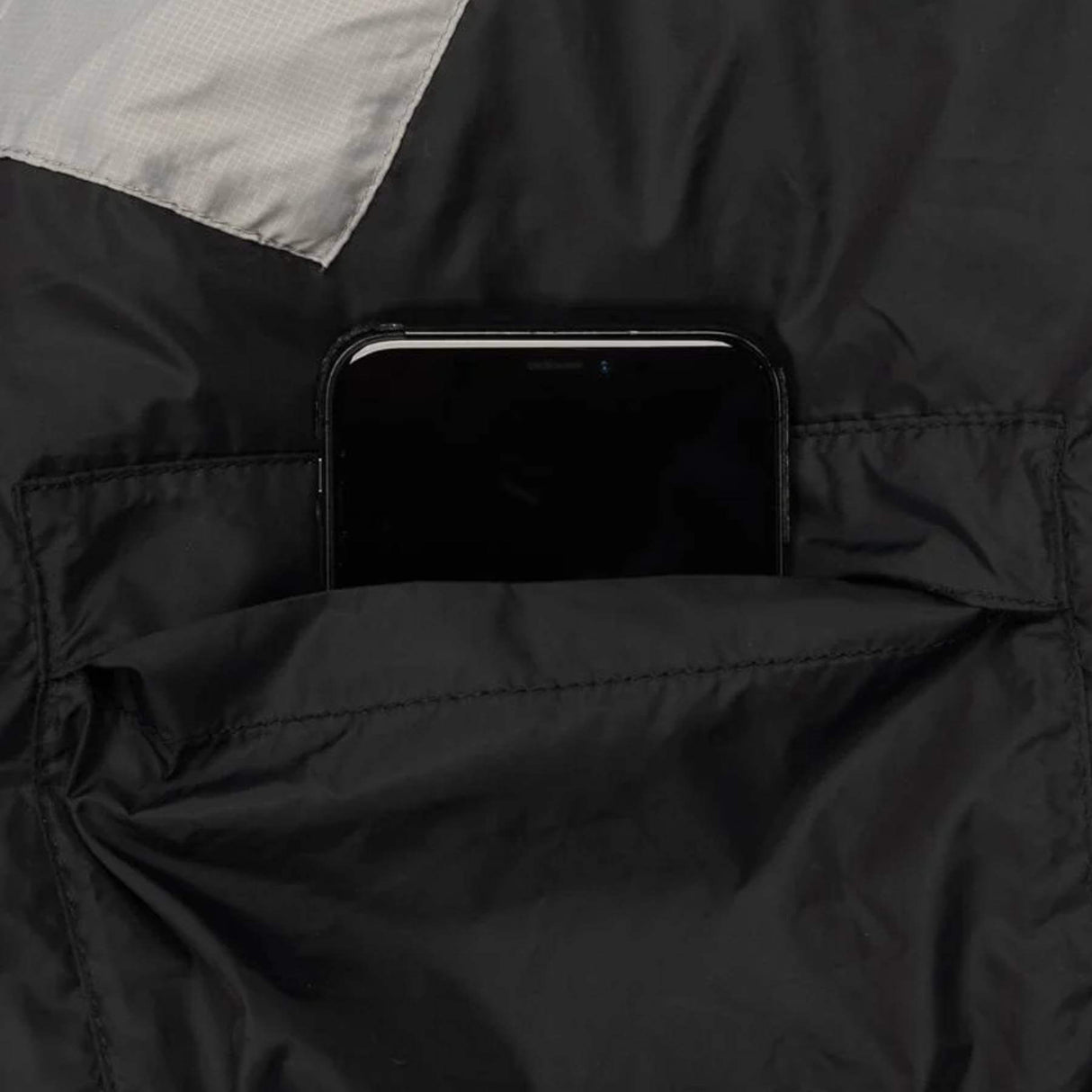 Vango Mantis Planet Sleeping Bag Grey - 53 Degrees North