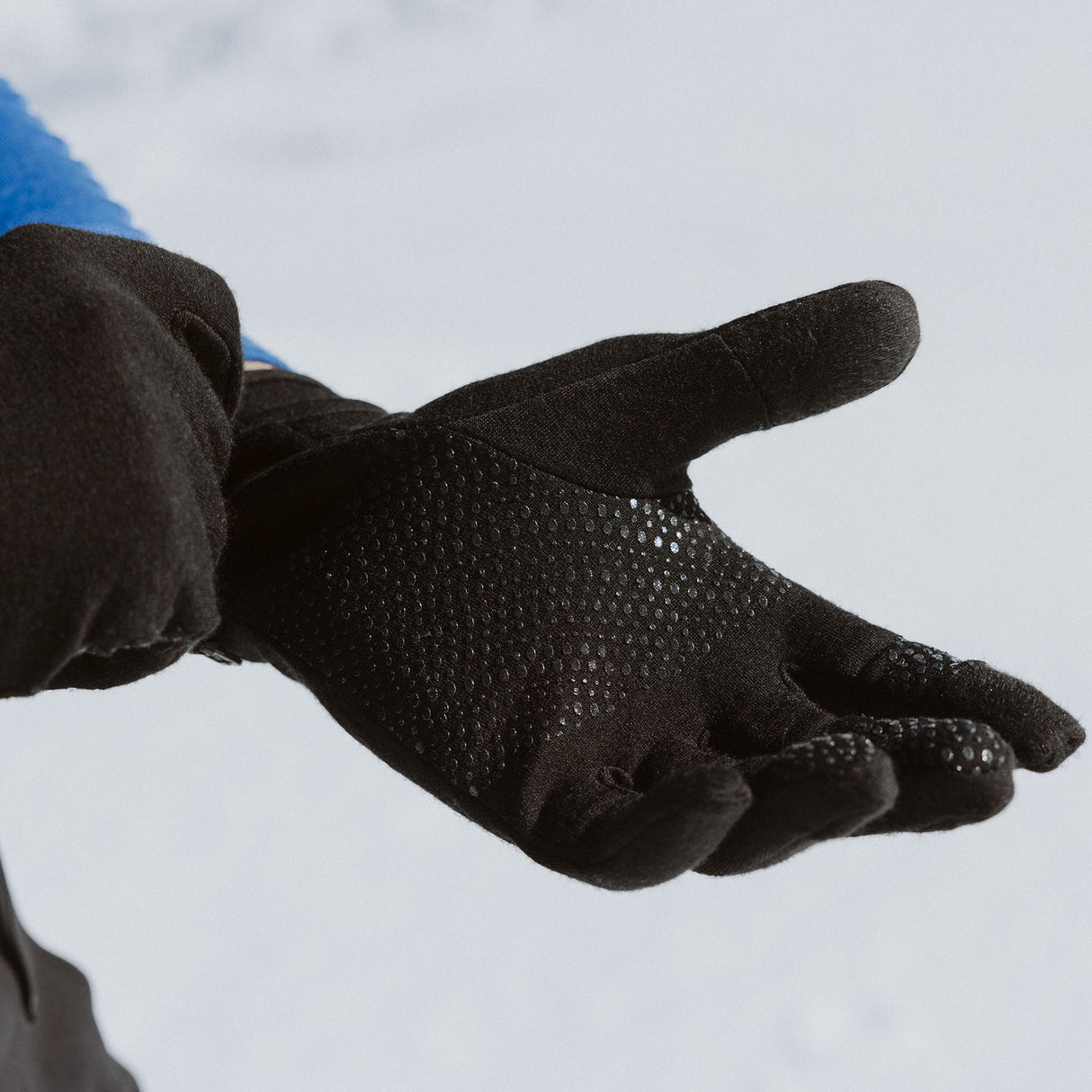 Icebreaker Unisex Merino Quantum Gloves Black / X-Small-Black / Small-Black / Medium-Black / Large - 53 Degrees North
