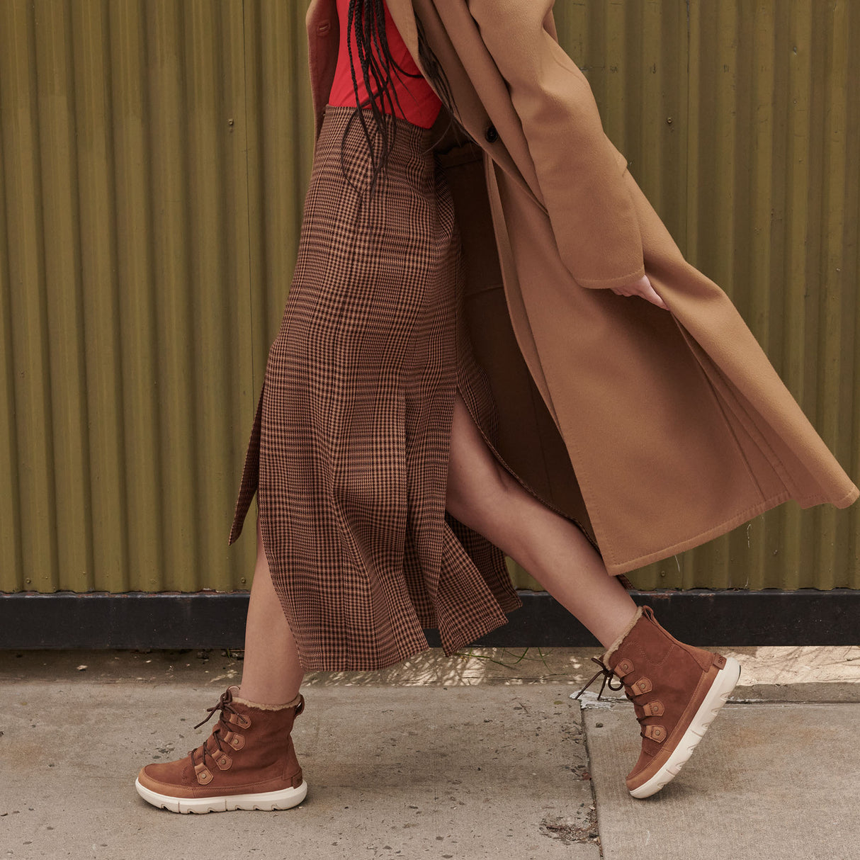 Sorel Women's Explorer II Joan Waterproof Winter Boots Velvet Tan/Fawn / UK 4-Velvet Tan/Fawn / UK 5-Velvet Tan/Fawn / UK 6-Velvet Tan/Fawn / UK 7-Velvet Tan/Fawn / UK 8 - 53 Degrees North