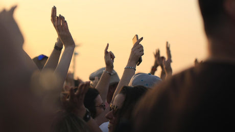What to Wear and Bring to an Outdoor Concert in Ireland