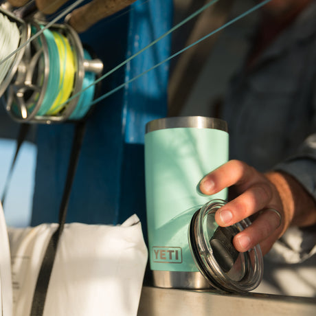 YETI Rambler 20 oz (591 ml) Tumbler | 53 Degrees North