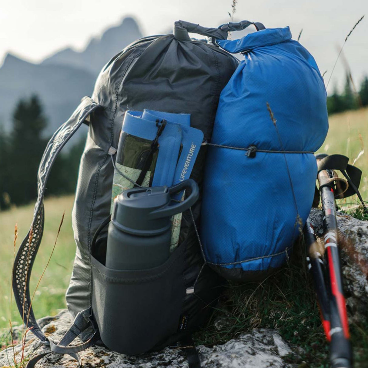 Lifeventure Ultralight Dry Bag - 5L Blue #- 53 Degrees North 