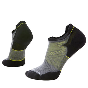 Smartwool Men's Run Targeted Cushion Low Ankle Socks Medium Grey / Large (UK 8-10.5)-Black / Large (UK 8-10.5) #- 53 Degrees North 
