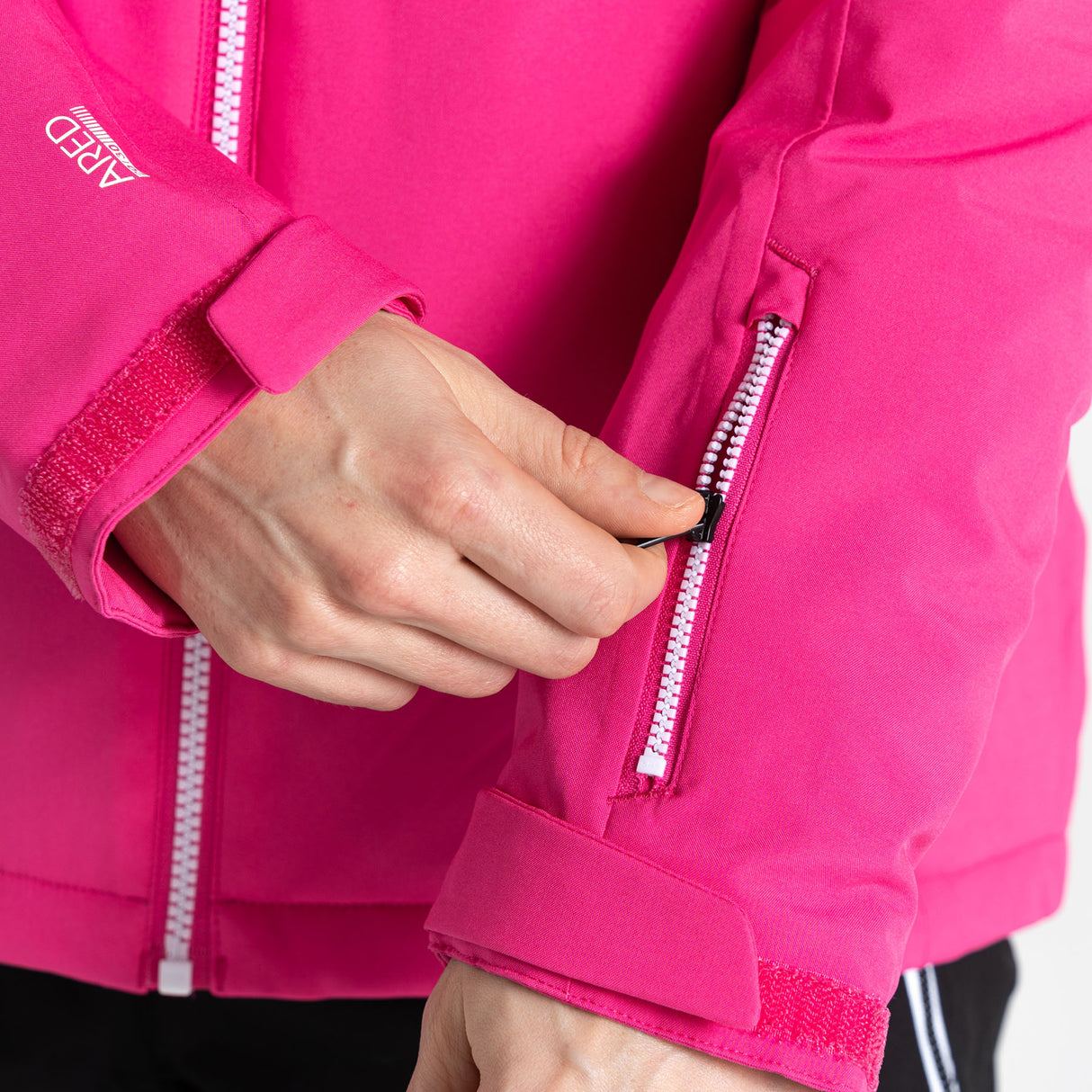 Dare 2b Women's Carving Ski Jacket Black/Ebony Grey / X-Small-Black/Ebony Grey / Small-Black/Ebony Grey / Medium-Black/Ebony Grey / Large-Black/Ebony Grey / X-Large #- 53 Degrees North 