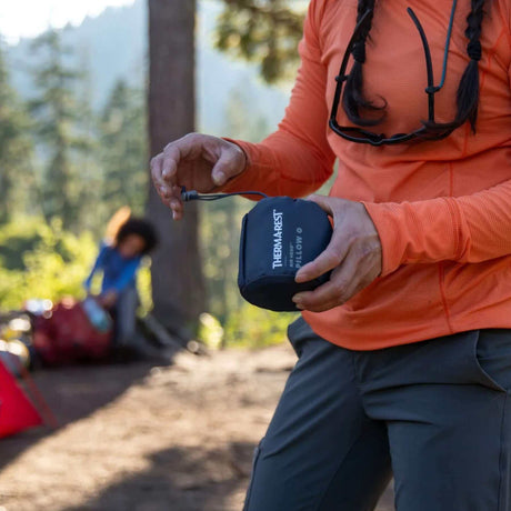 Therm-A-Rest Airhead Pillow Regular Yellow Mountains / One Size #- 53 Degrees North 