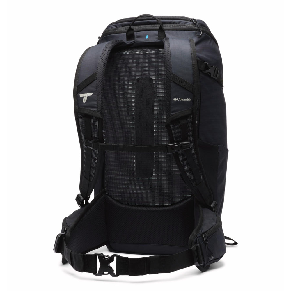 Columbia Triple Canyon 36L Backpack #color_black