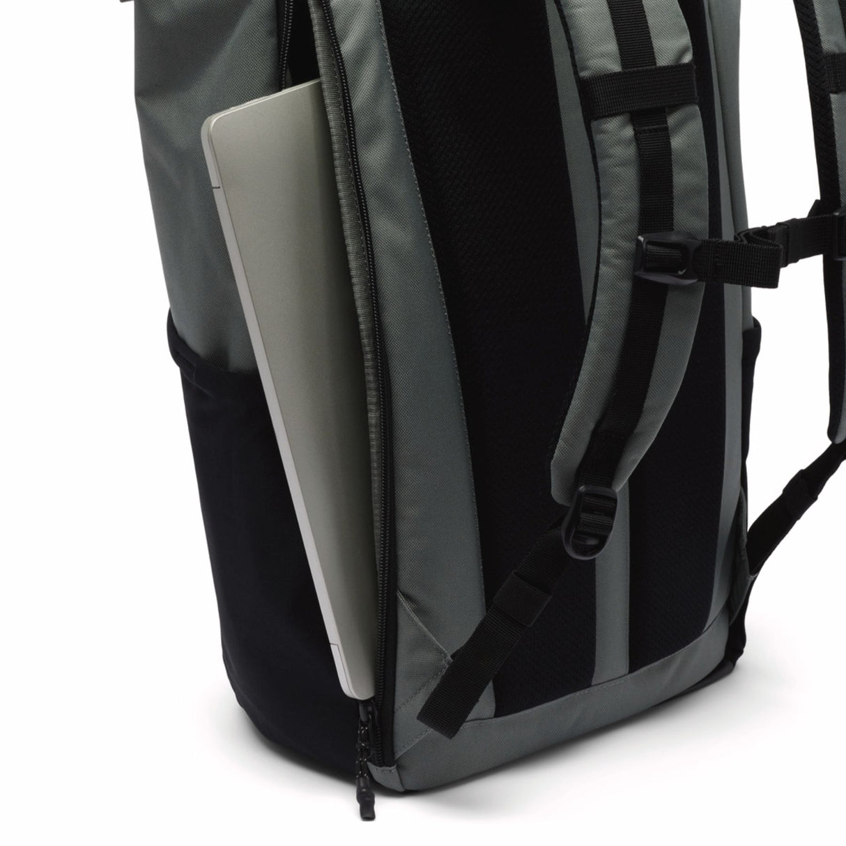 Convey III 27L Rolltop Backpack
