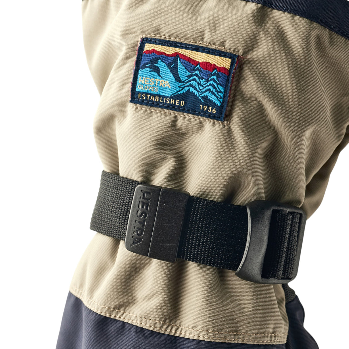 Hestra Men's Gauntlet SR Gloves Dark Navy/Beige / Small-Dark Navy/Beige / Medium-Dark Navy/Beige / Large-Dark Navy/Beige / X-Large #- 53 Degrees North 