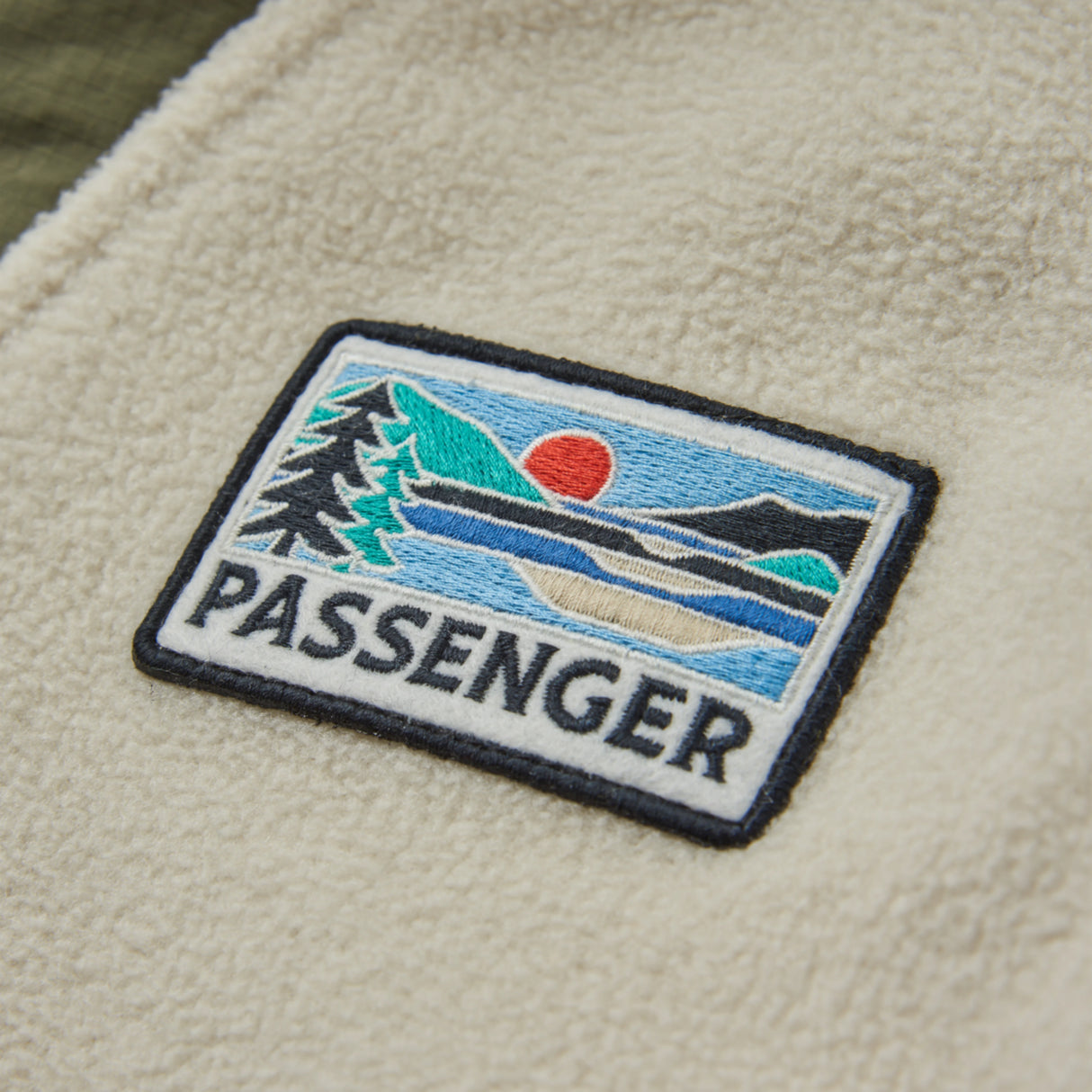 Passenger Women's Alexander 2.0 Recycled Hooded Polar Fleece Vintage White / X-Small-Vintage White / Small-Vintage White / Medium-Vintage White / Large-Vintage White / X-Large #- 53 Degrees North 