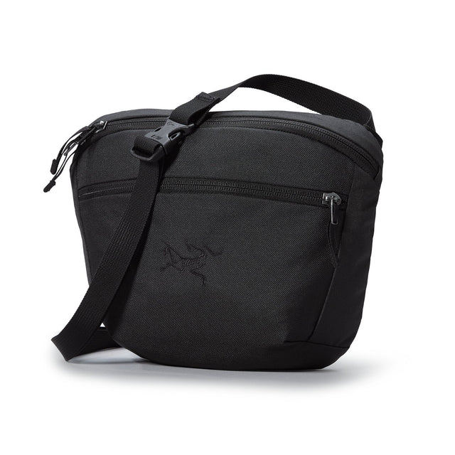 Arc'teryx Mantis 2 Waist Pack 24K Black-Fluidity - 53 Degrees North 