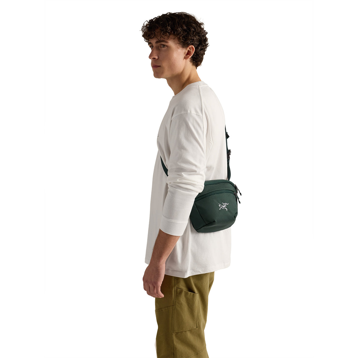 Arc'teryx Mantis 2 Waist Pack 24K Black - 53 Degrees North