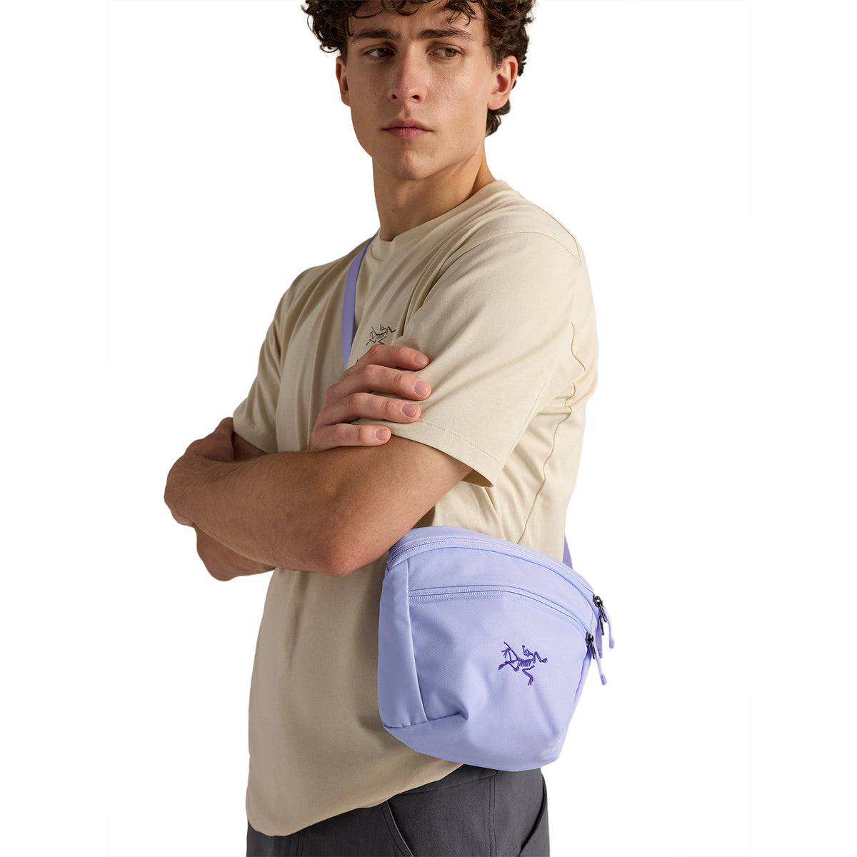 Arc'teryx Mantis 2 Waist Pack 24K Black - 53 Degrees North