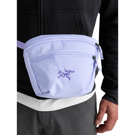 Arc'teryx Mantis 2 Waist Pack 24K Black - 53 Degrees North