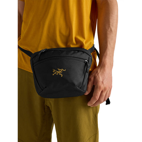 Arc'teryx Mantis 2 Waist Pack 24K Black - 53 Degrees North