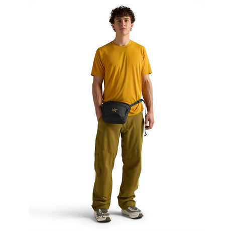 Arc'teryx Mantis 2 Waist Pack 24K Black - 53 Degrees North