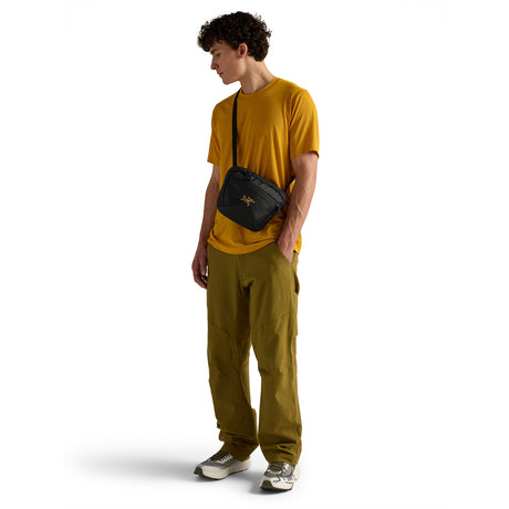 Arc'teryx Mantis 2 Waist Pack 24K Black - 53 Degrees North