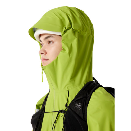 Arc'teryx Men's Beta SL GORE-TEX Waterproof Jacket Vitality / Small-Vitality / Medium-Vitality / Large-Vitality / X-Large-Mantis/Tatsu / Small - 53 Degrees North 