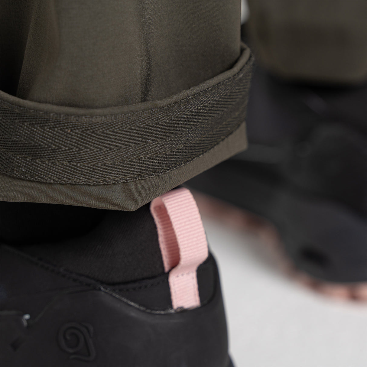 Craghoppers Women's Kiwi Pro II Trousers | 53 Degrees North