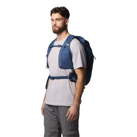 Columbia Blackcomb Ridge 30L Backpack Black / Small/Medium - 53 Degrees North
