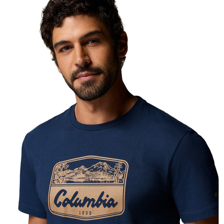 Columbia Men's CSC Seasonal Graphic Tee Collegiate Navy/Hex Woodblock Badge / Small - 53 Degrees North