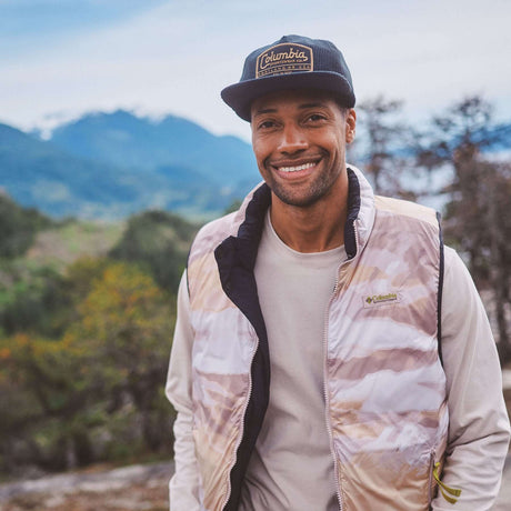 Columbia Packsaddle Corduroy Snap Back Black/CSC Tracks-Camel Brown/Arches-Black/Chenille Patch - 53 Degrees North 