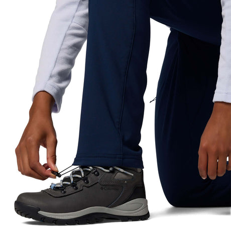 Columbia Women's Back Beauty High-Rise Pants Collegiate Navy / X-Small-Collegiate Navy / Small-Collegiate Navy / Medium-Collegiate Navy / Large-Collegiate Navy / X-Large - 53 Degrees North 