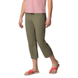 Columbia Women's Leslie Falls Capri Trousers Canoe / X-Small-Canoe / Small-Canoe / Medium-Canoe / Large-Canoe / X-Large - 53 Degrees North 