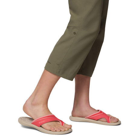 Columbia Women's Leslie Falls Capri Trousers Canoe / X-Small-Canoe / Small-Canoe / Medium-Canoe / Large-Canoe / X-Large - 53 Degrees North 