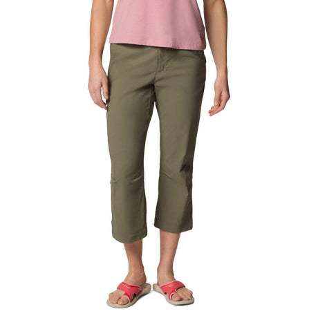 Columbia Women's Leslie Falls Capri Trousers Canoe / X-Small-Canoe / Small-Canoe / Medium-Canoe / Large-Canoe / X-Large - 53 Degrees North 