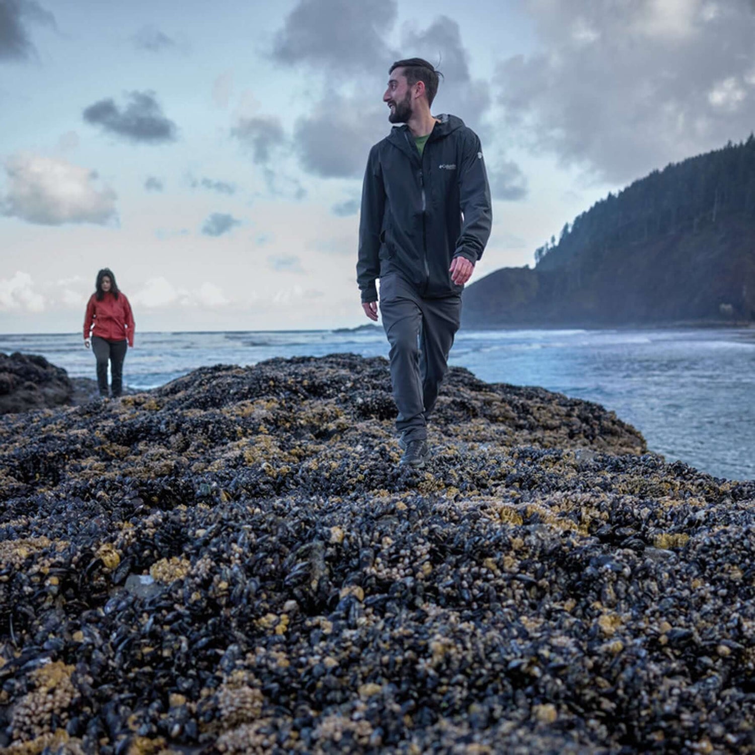 Columbia Men's Ampli-Dry II Waterproof Hiking Shell Jacket Everblue / Small-Everblue / Medium-Everblue / Large-Everblue / X-Large-Everblue / XX-Large #- 53 Degrees North 