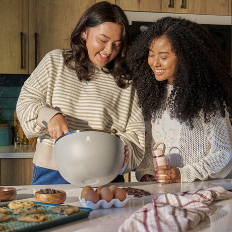 Hydro Flask 200ml Micro Hydro Mini Bottle Harbor Blue-Capri Blue-Mermaid Green-Trillium-Black - 53 Degrees North 
